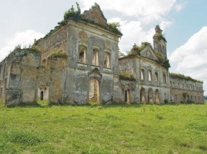 Ruínas do Convento de São Boaventura, antigo prédio abandonado durante a epidemia no início do século 19.