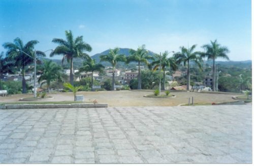 Uma vista de Tanguá a partir do Morro da Igreja, um dos pontos mais belos da cidade.